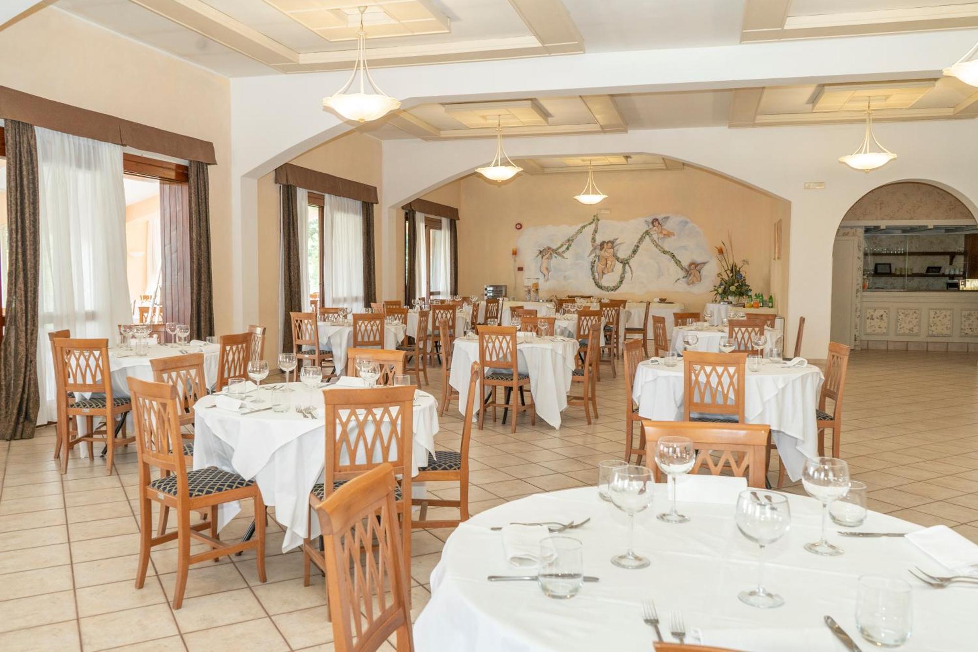 Toscana Wellness Resort أرشيدوسو المظهر الخارجي الصورة