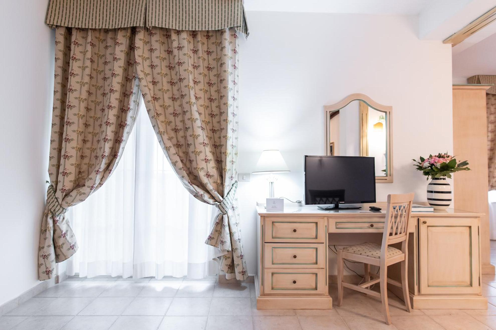 Toscana Wellness Resort أرشيدوسو المظهر الخارجي الصورة